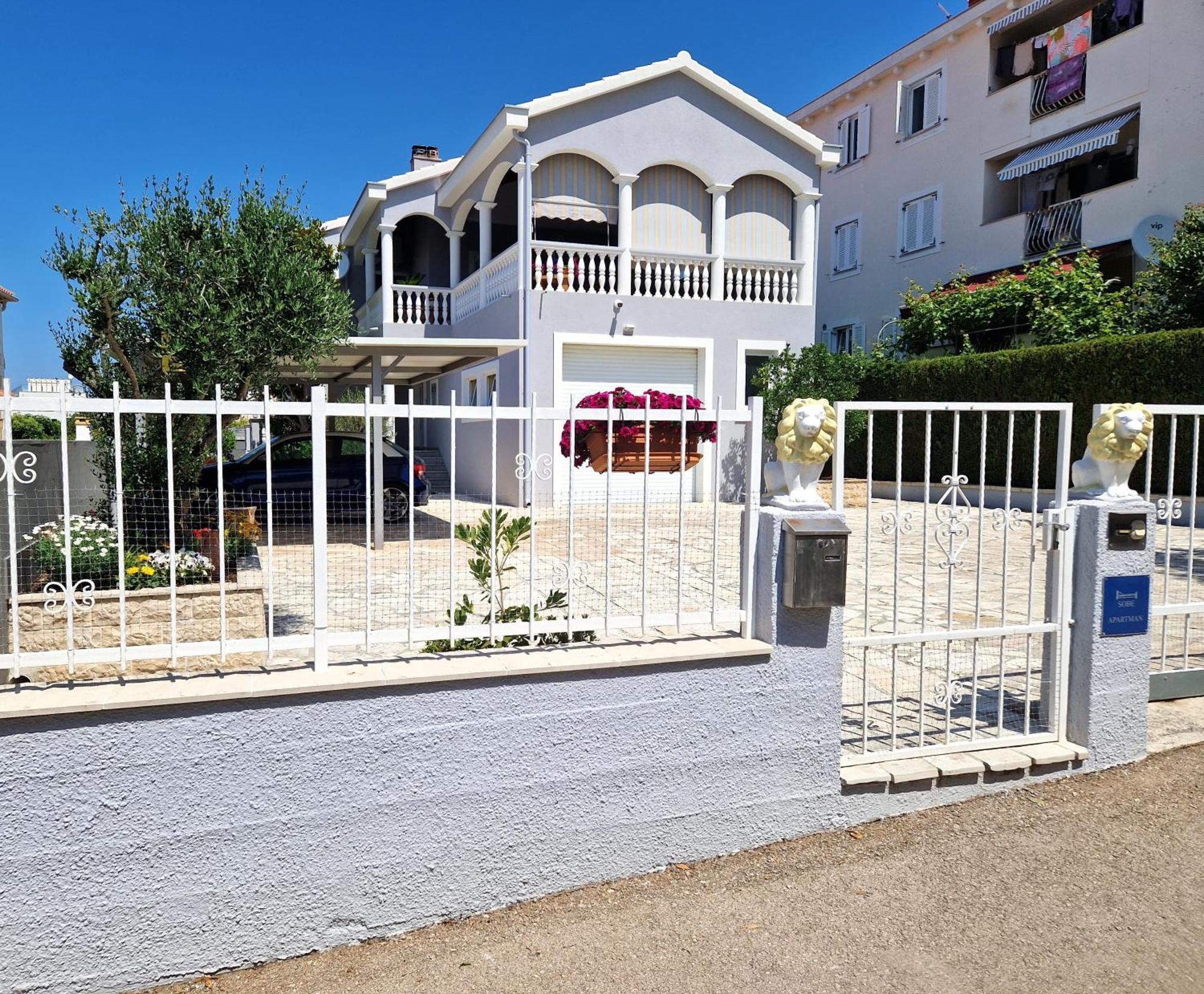 Cosy Villa Near The Beach Zadar Eksteriør bilde